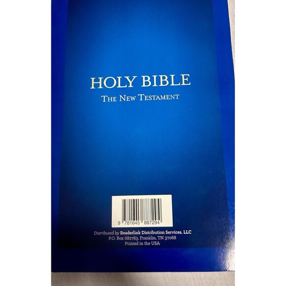 Holy Bible: The New Testament - Picture 2 of 3